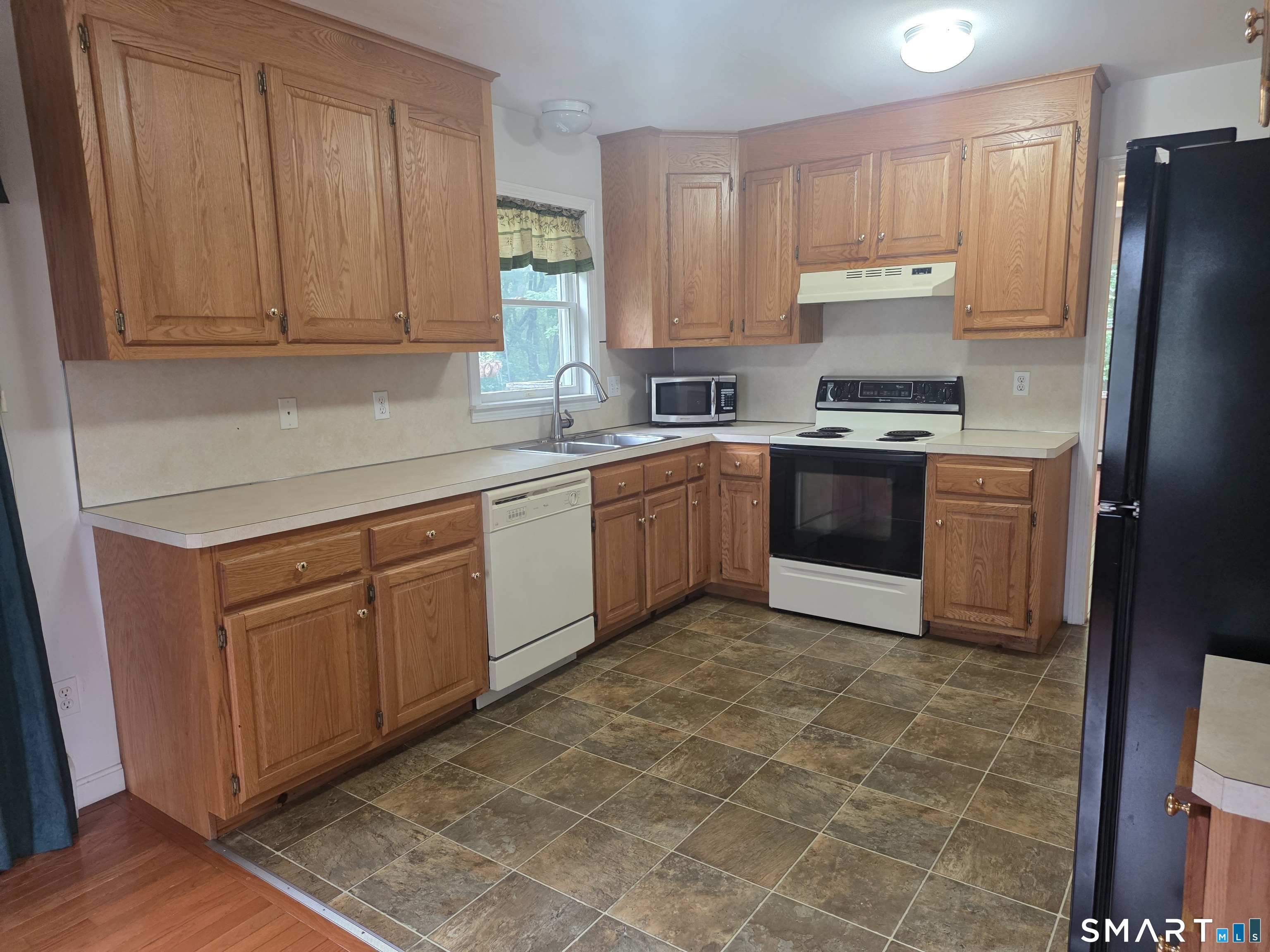 15 Elizabeth Drive Stonington CT 06379