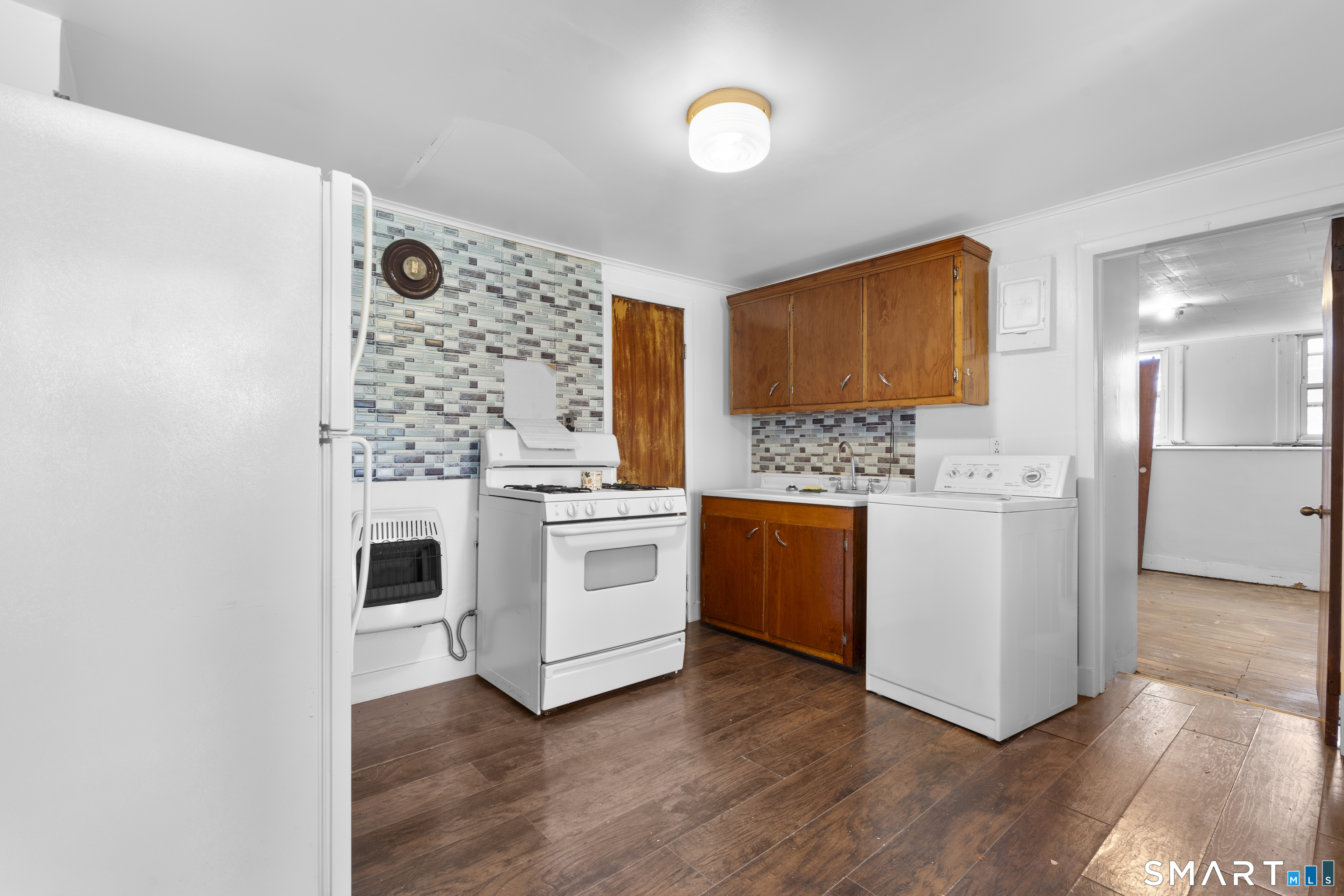 48 Anderson Street Naugatuck CT 06770