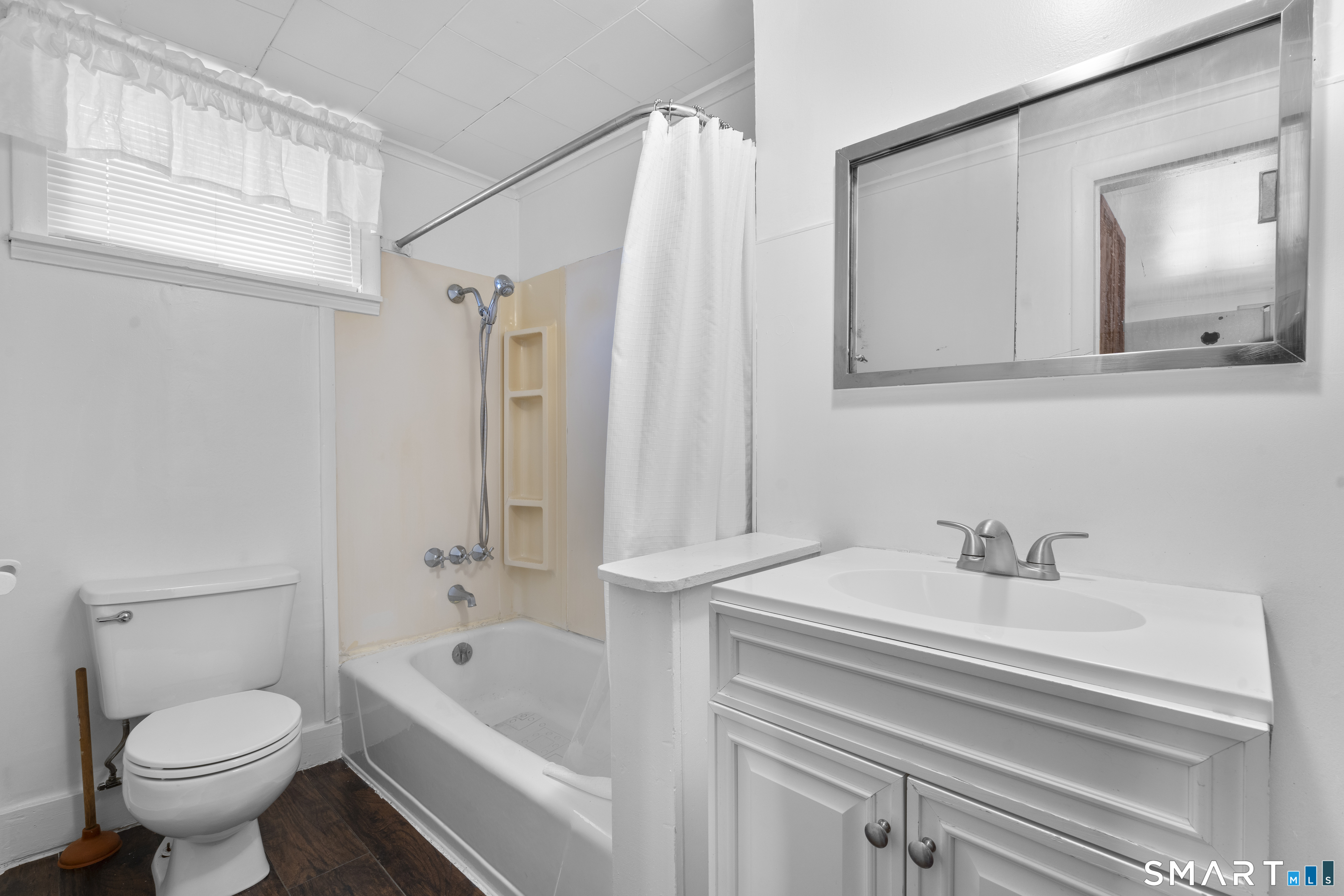 48 Anderson Street Naugatuck CT 06770
