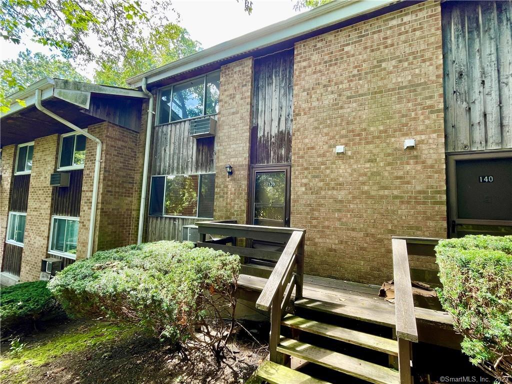 200 Woodmont Avenue Bridgeport CT 06606