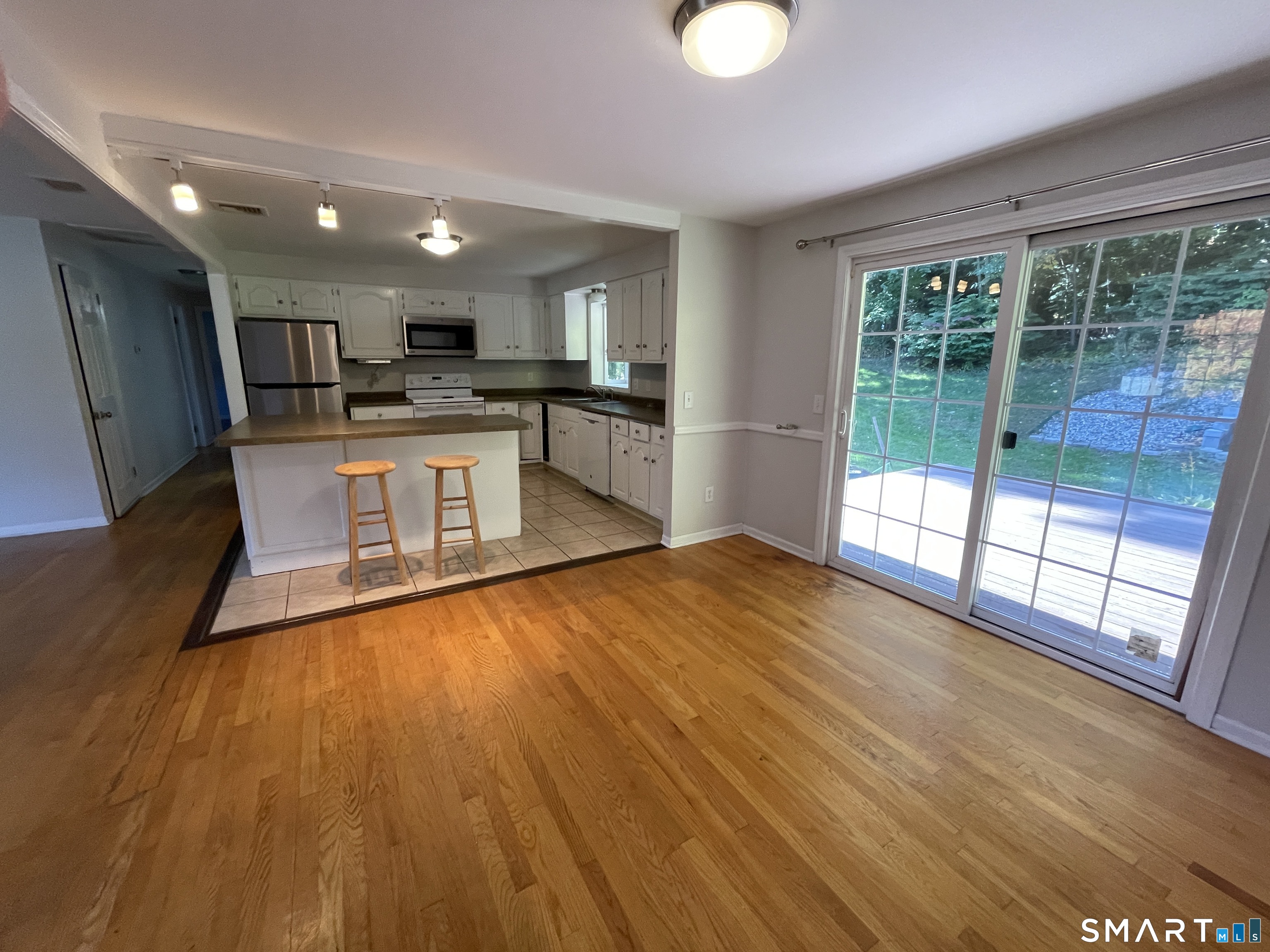 85 Brentwood Drive Cheshire CT 06410