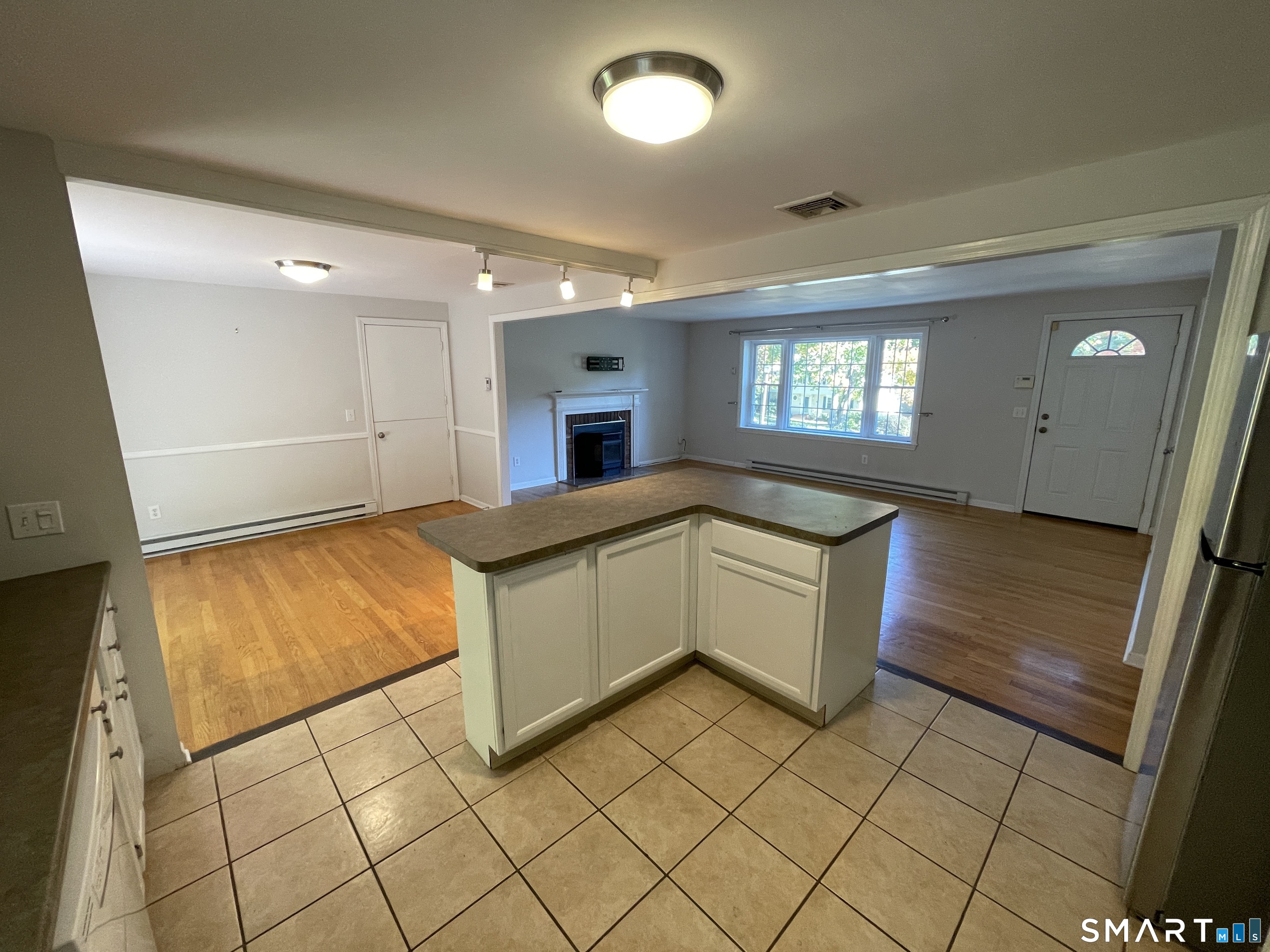 85 Brentwood Drive Cheshire CT 06410