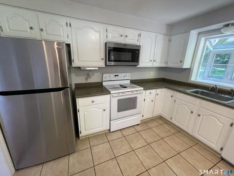 85 Brentwood Drive Cheshire CT 06410