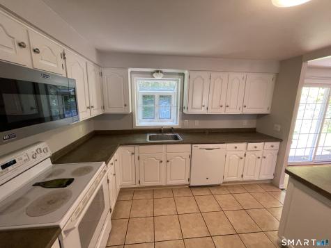 85 Brentwood Drive Cheshire CT 06410