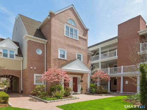 51 Forest Avenue Greenwich CT 06870
