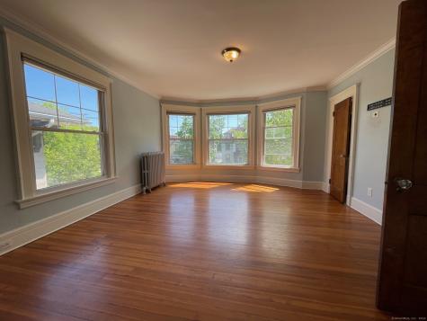 809 Edgewood Avenue New Haven CT 06515
