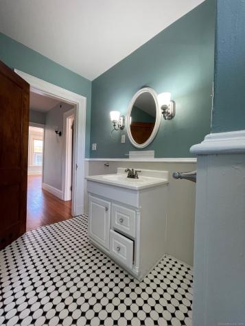 809 Edgewood Avenue New Haven CT 06515