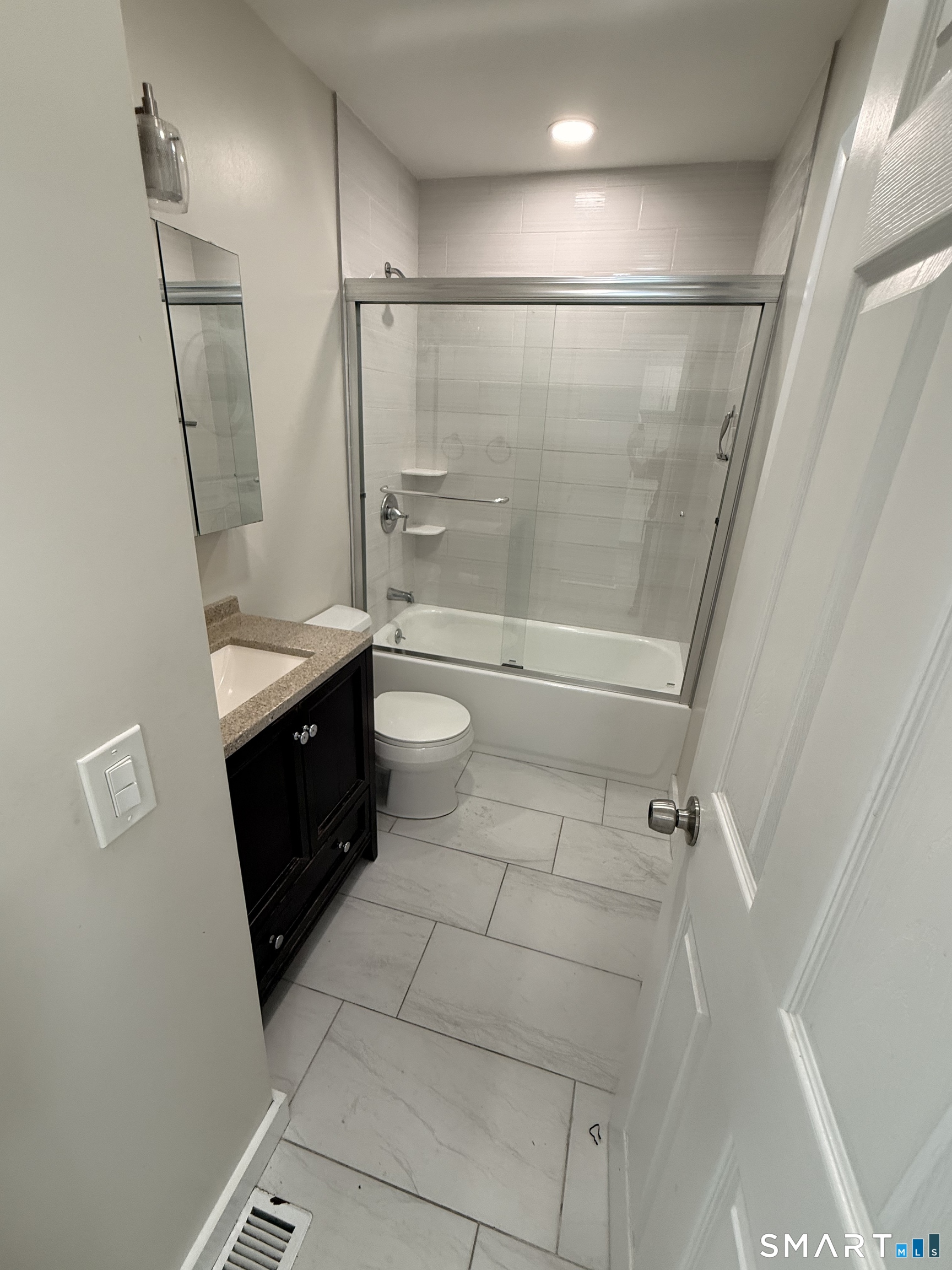 33 Pleasant Street Stamford CT 06901