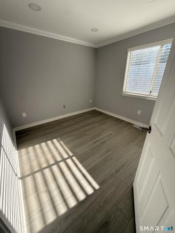 33 Pleasant Street Stamford CT 06901