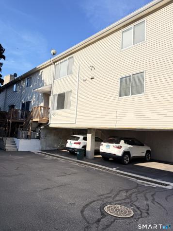 33 Pleasant Street Stamford CT 06901