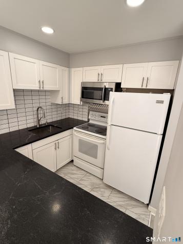 33 Pleasant Street Stamford CT 06901