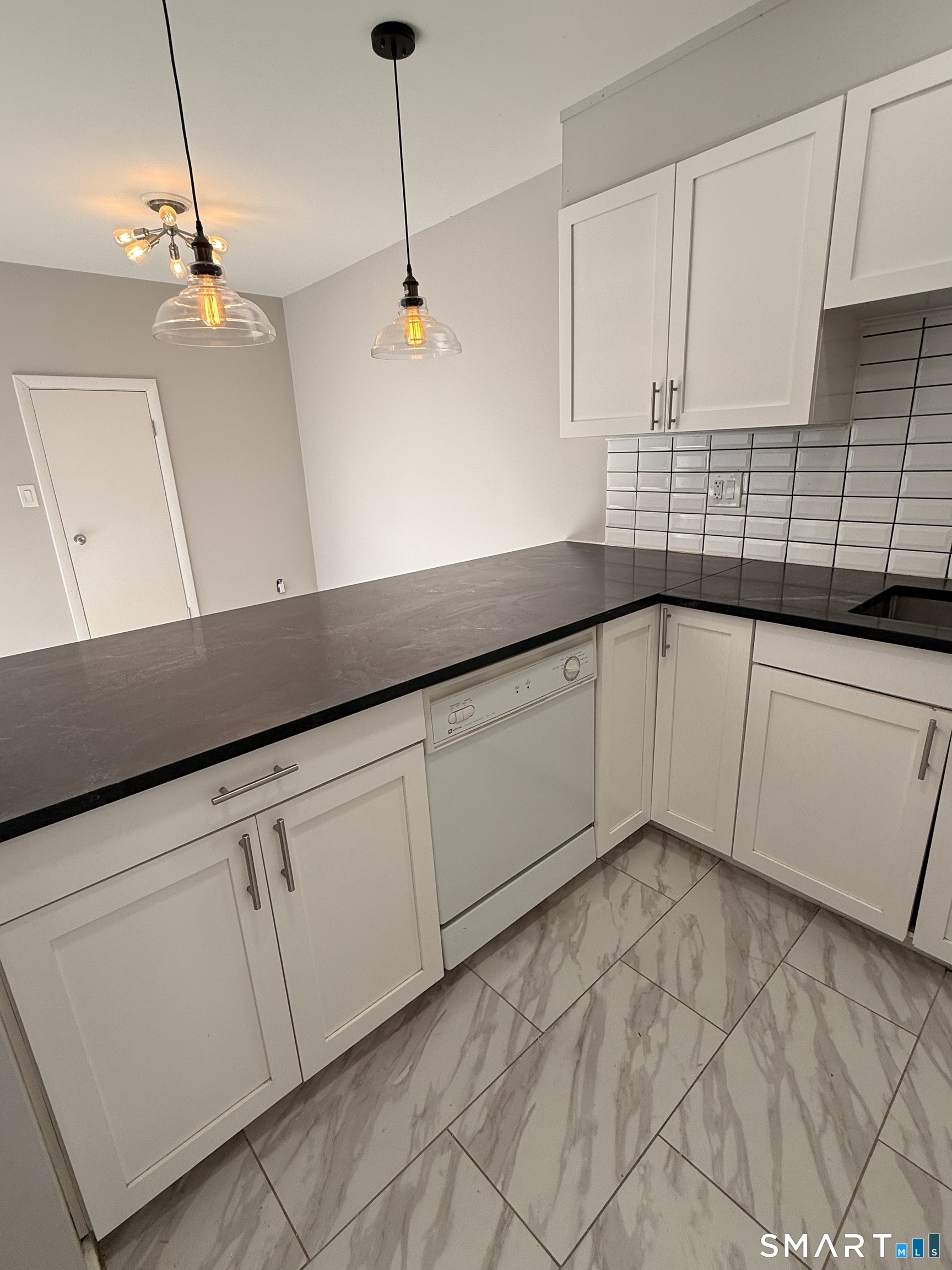 33 Pleasant Street Stamford CT 06901