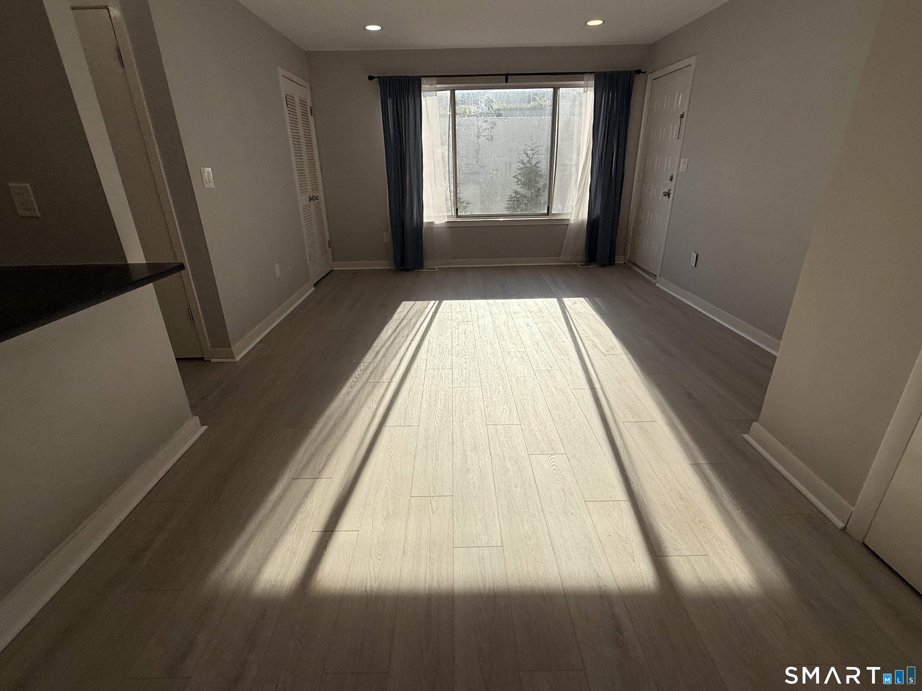 33 Pleasant Street Stamford CT 06901
