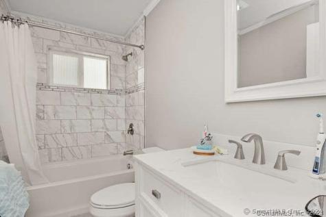 298 Old Waterbury Road Southbury CT 06488