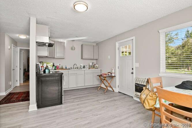 298 Old Waterbury Road Southbury CT 06488