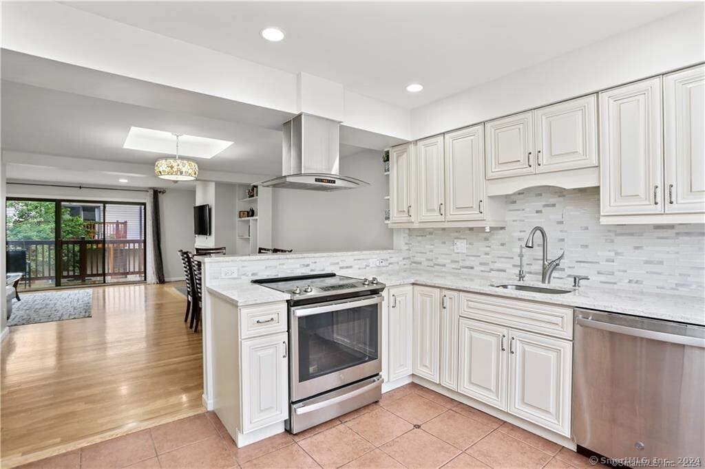 237 Strawberry Hill Avenue Stamford CT 06902