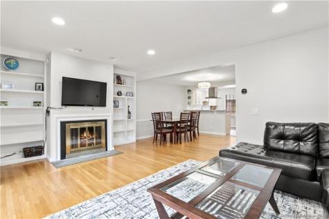 237 Strawberry Hill Avenue Stamford CT 06902