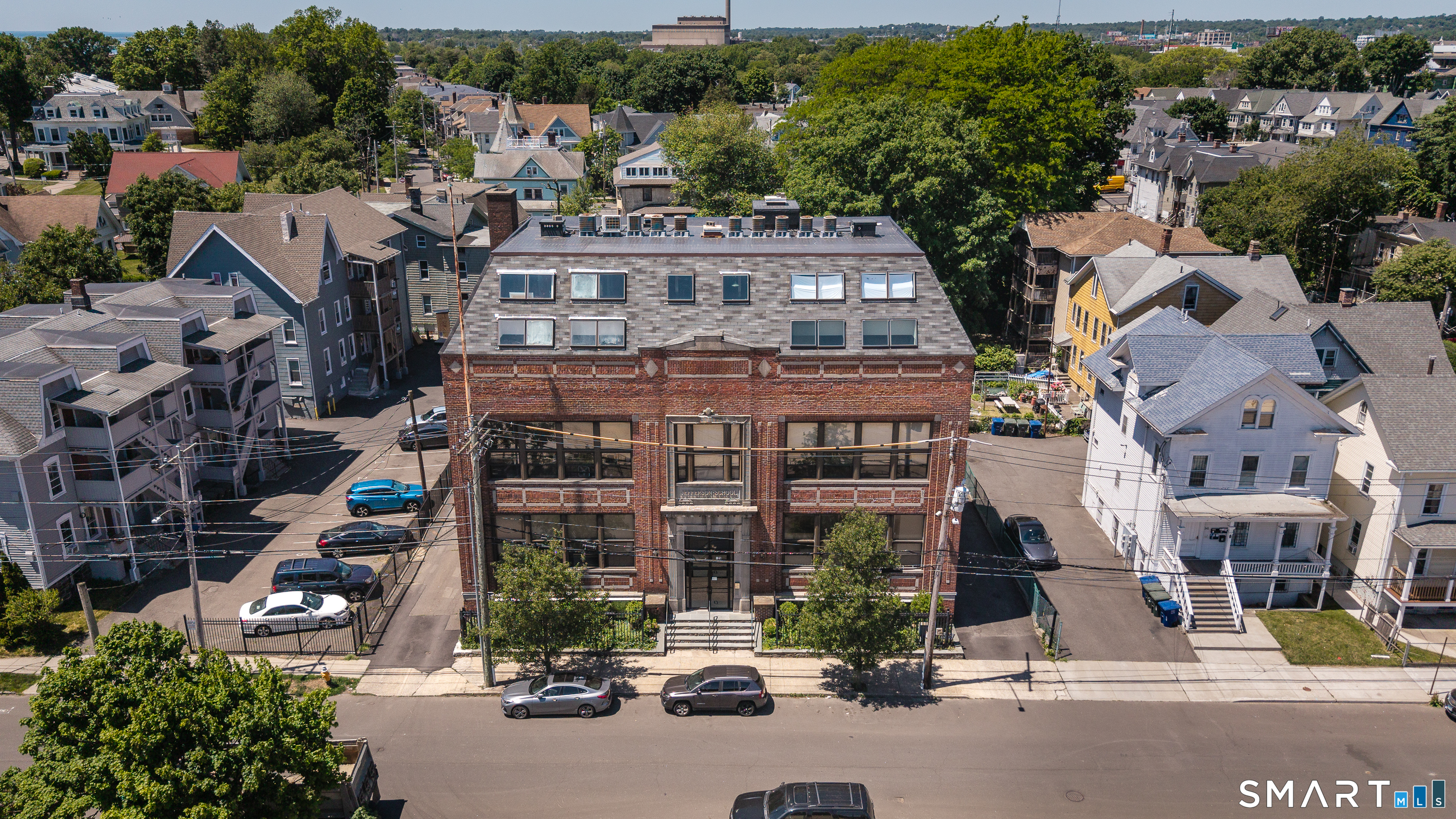 325 Myrtle Avenue Bridgeport CT 06604