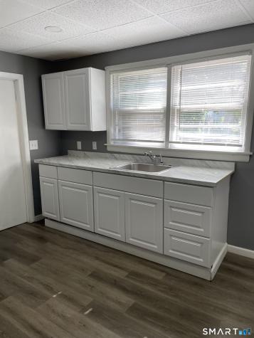 21 Edwards Street Waterbury CT 06708