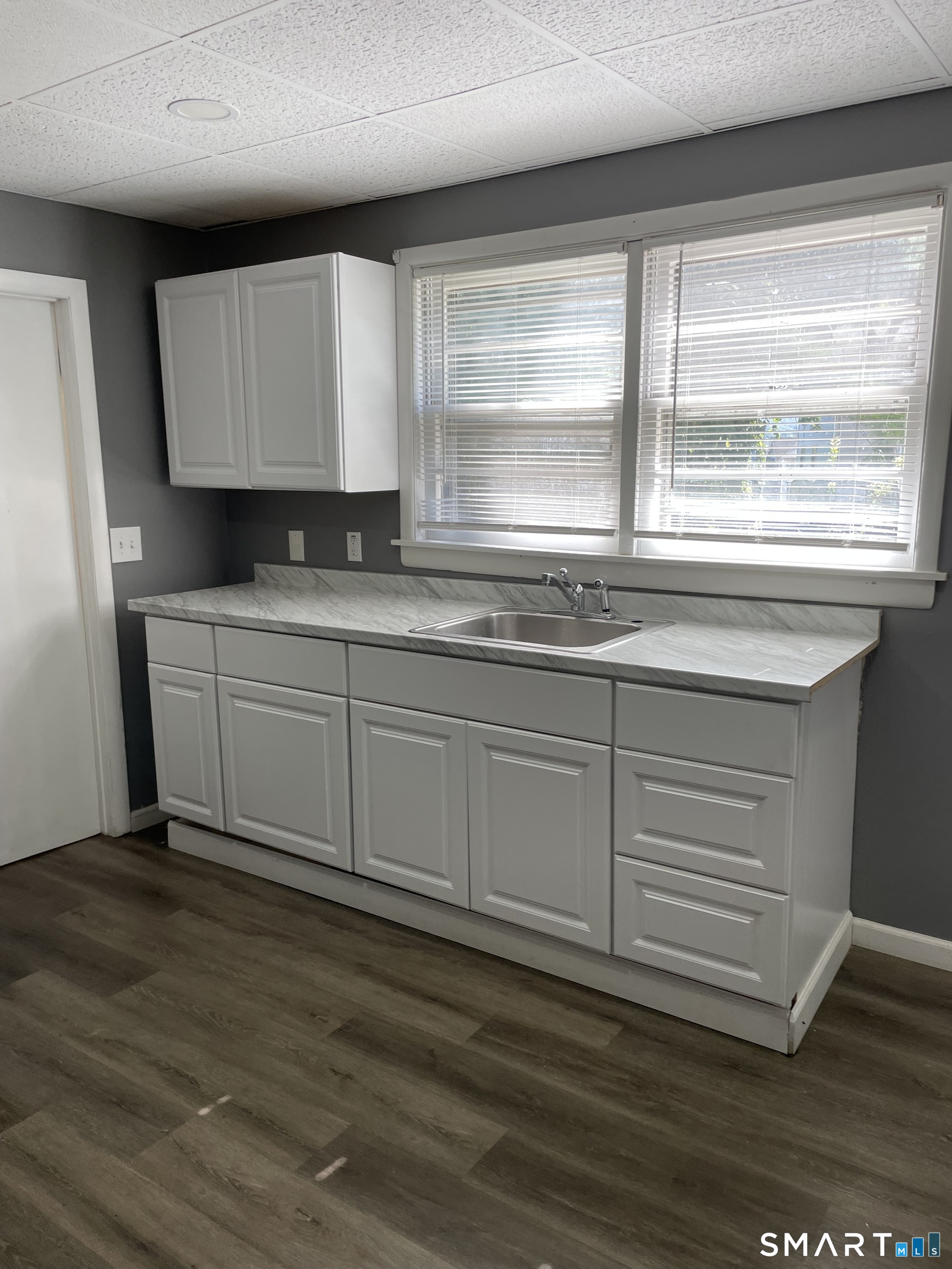 21 Edwards Street Waterbury CT 06708