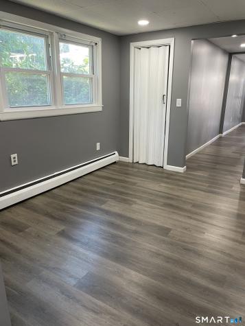 21 Edwards Street Waterbury CT 06708