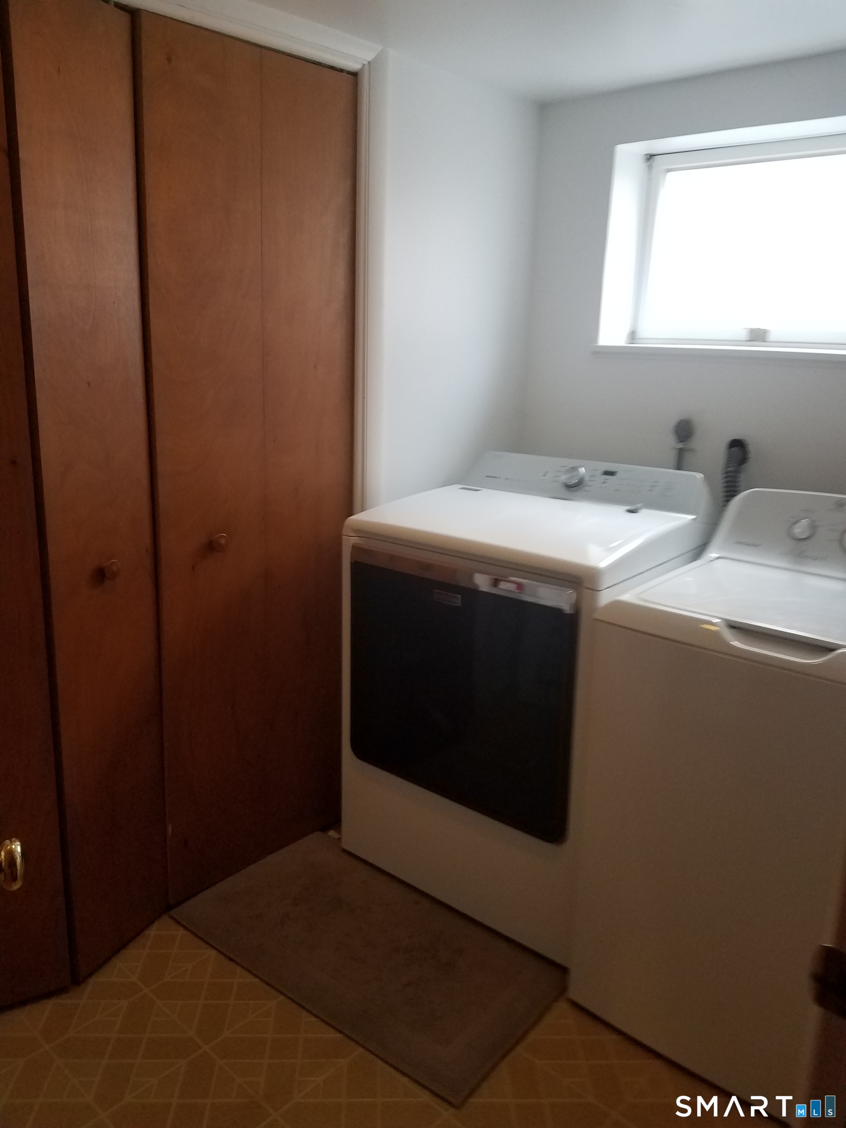 72 Maple Tree Avenue Stamford CT 06906