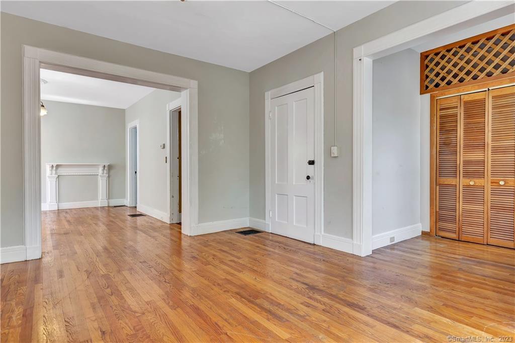 28 Edwards Street New Haven CT 06511