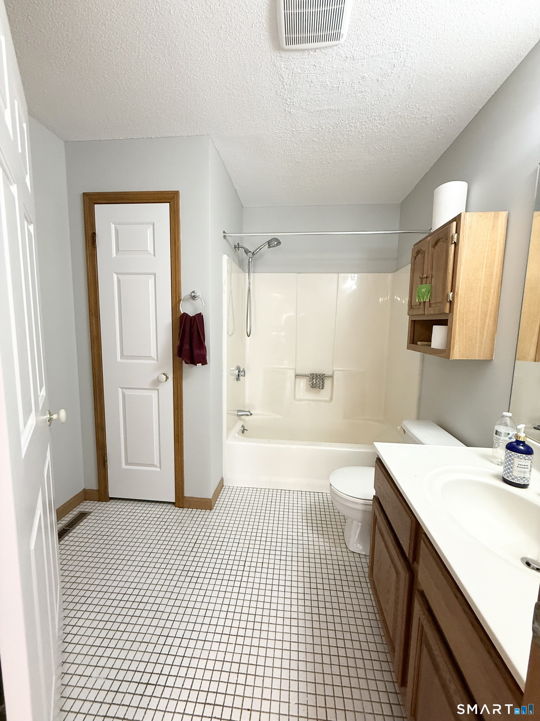 380 Hitchcock Road Waterbury CT 06705