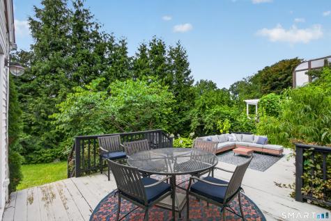86 Benson Place Fairfield CT 06824