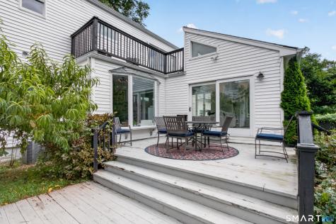 86 Benson Place Fairfield CT 06824