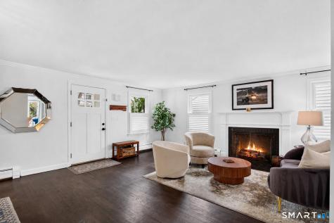 86 Benson Place Fairfield CT 06824