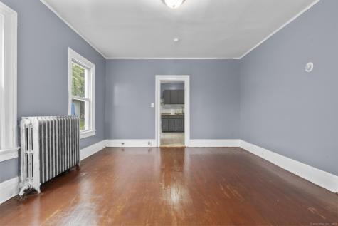 1105 North Main Street Waterbury CT 06704