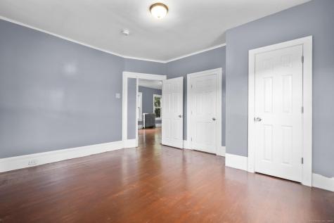 1105 North Main Street Waterbury CT 06704