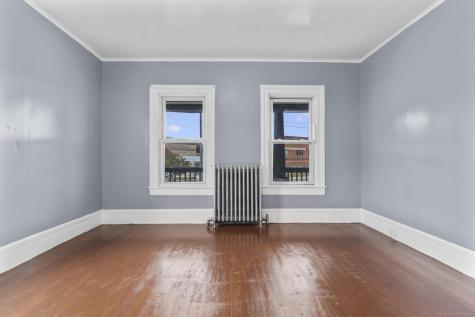 1105 North Main Street Waterbury CT 06704