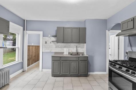 1105 North Main Street Waterbury CT 06704