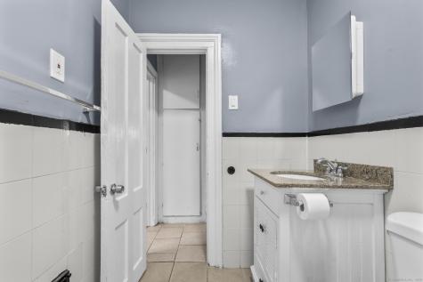 1105 North Main Street Waterbury CT 06704