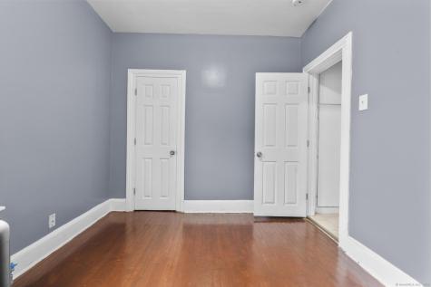 1105 North Main Street Waterbury CT 06704