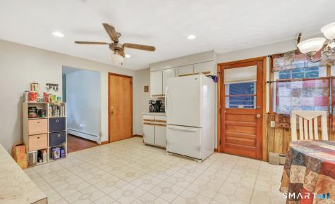 82 Crown Street Trumbull CT 06611
