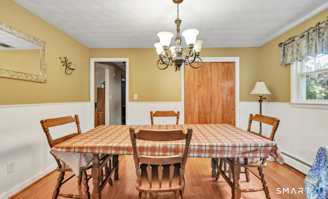 82 Crown Street Trumbull CT 06611
