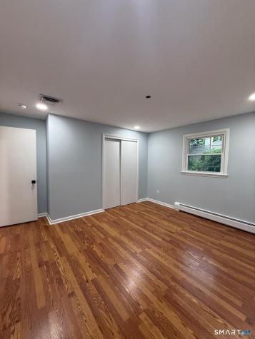 82 Crown Street Trumbull CT 06611