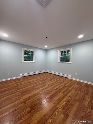 82 Crown Street Trumbull CT 06611