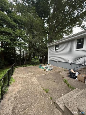 82 Crown Street Trumbull CT 06611