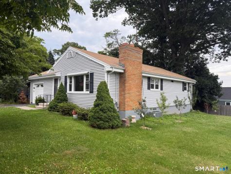 82 Crown Street Trumbull CT 06611