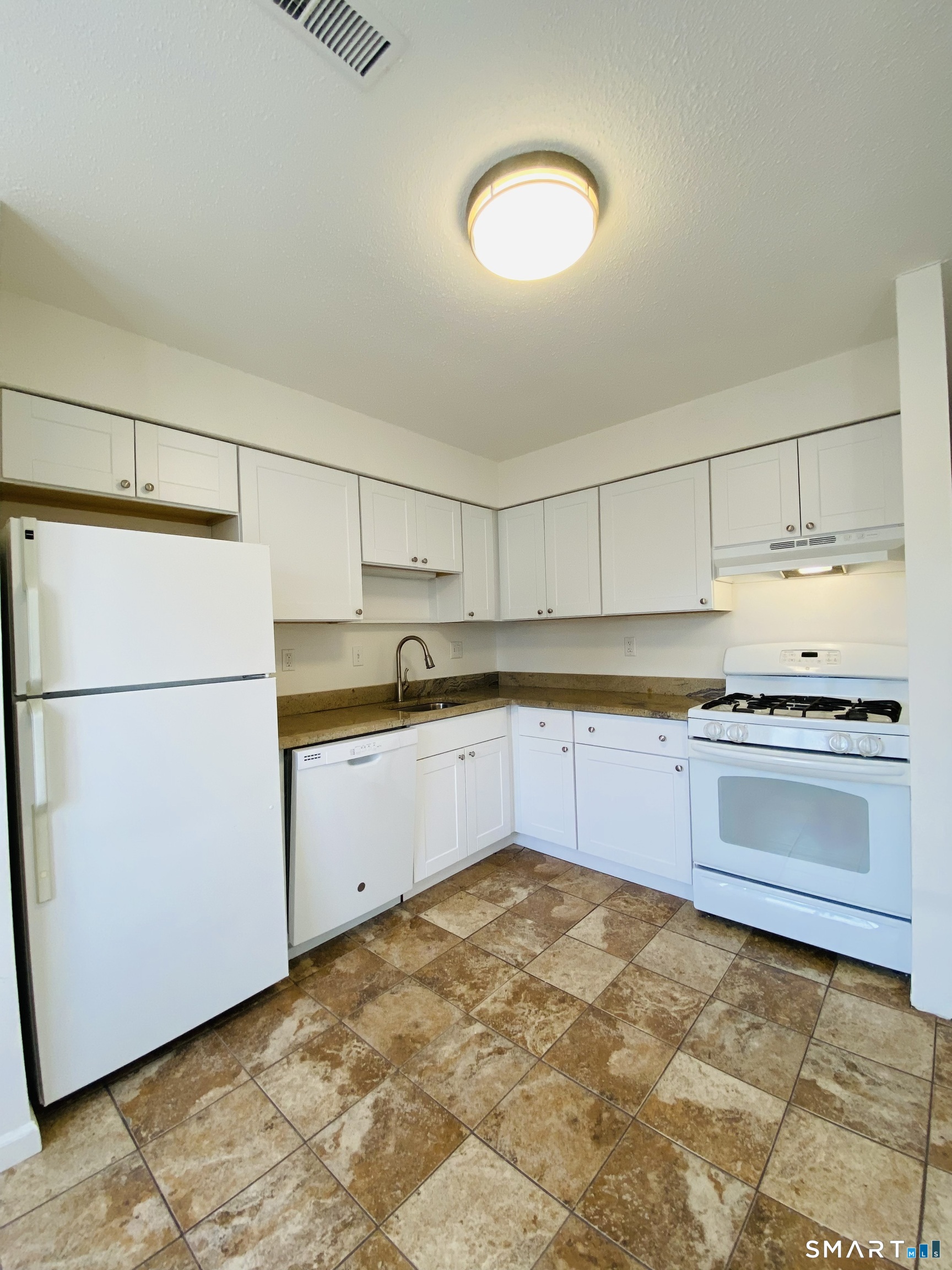 108 Seaside Avenue Milford CT 06460