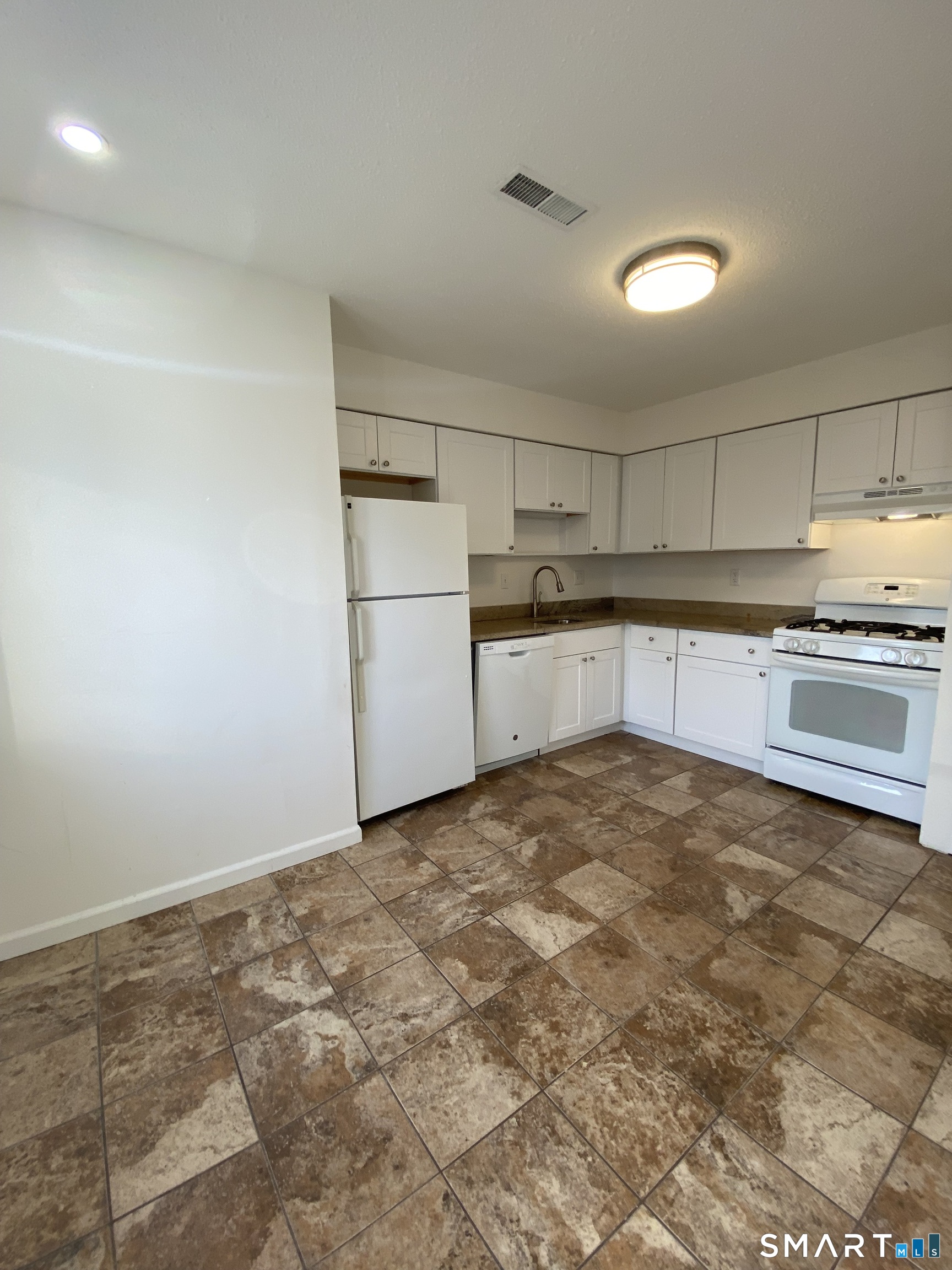 108 Seaside Avenue Milford CT 06460