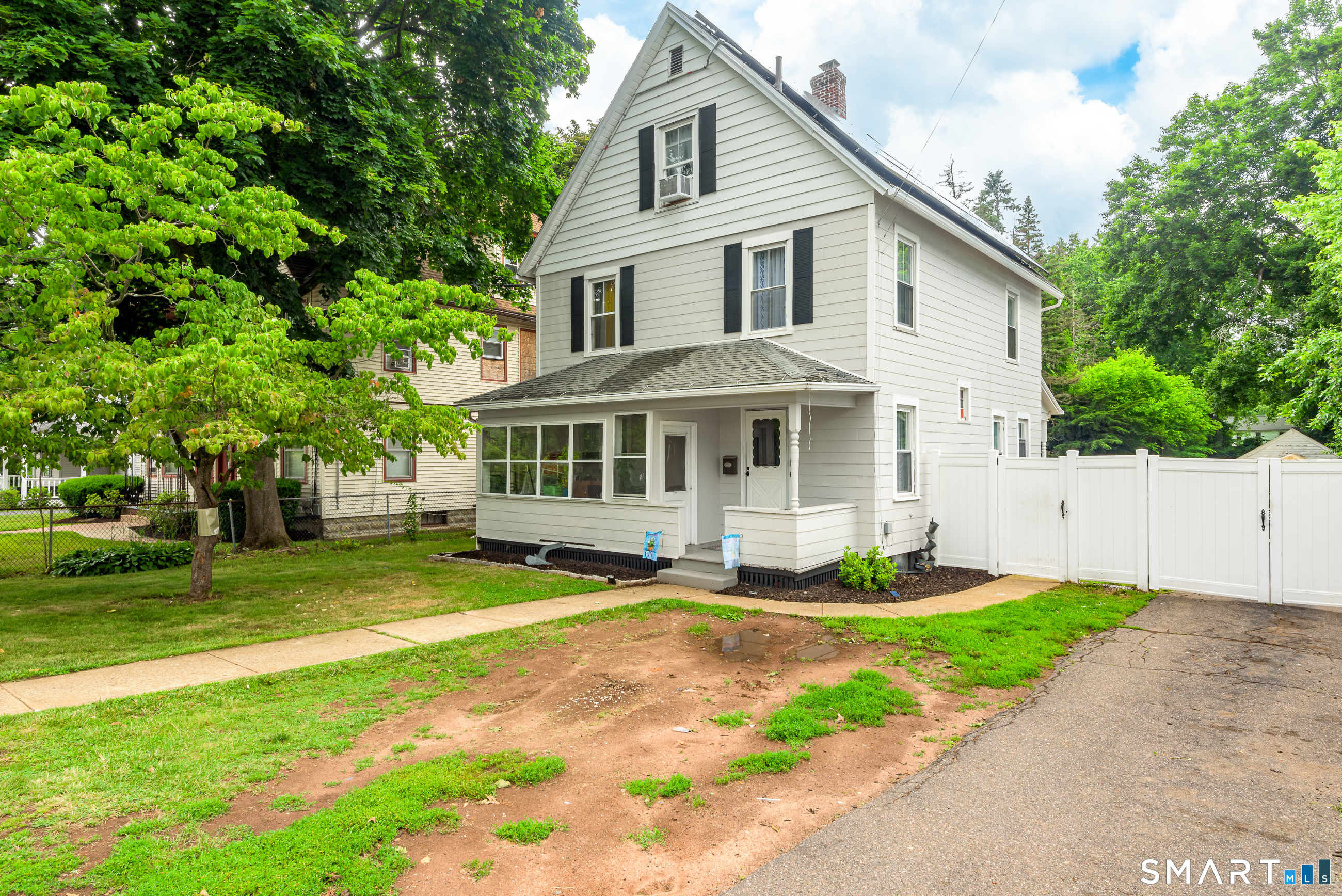 165 Oak Street Manchester CT 06040