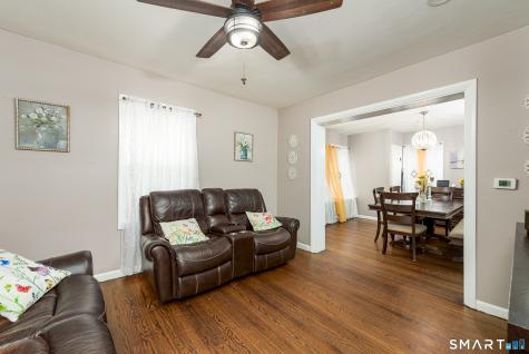 165 Oak Street Manchester CT 06040