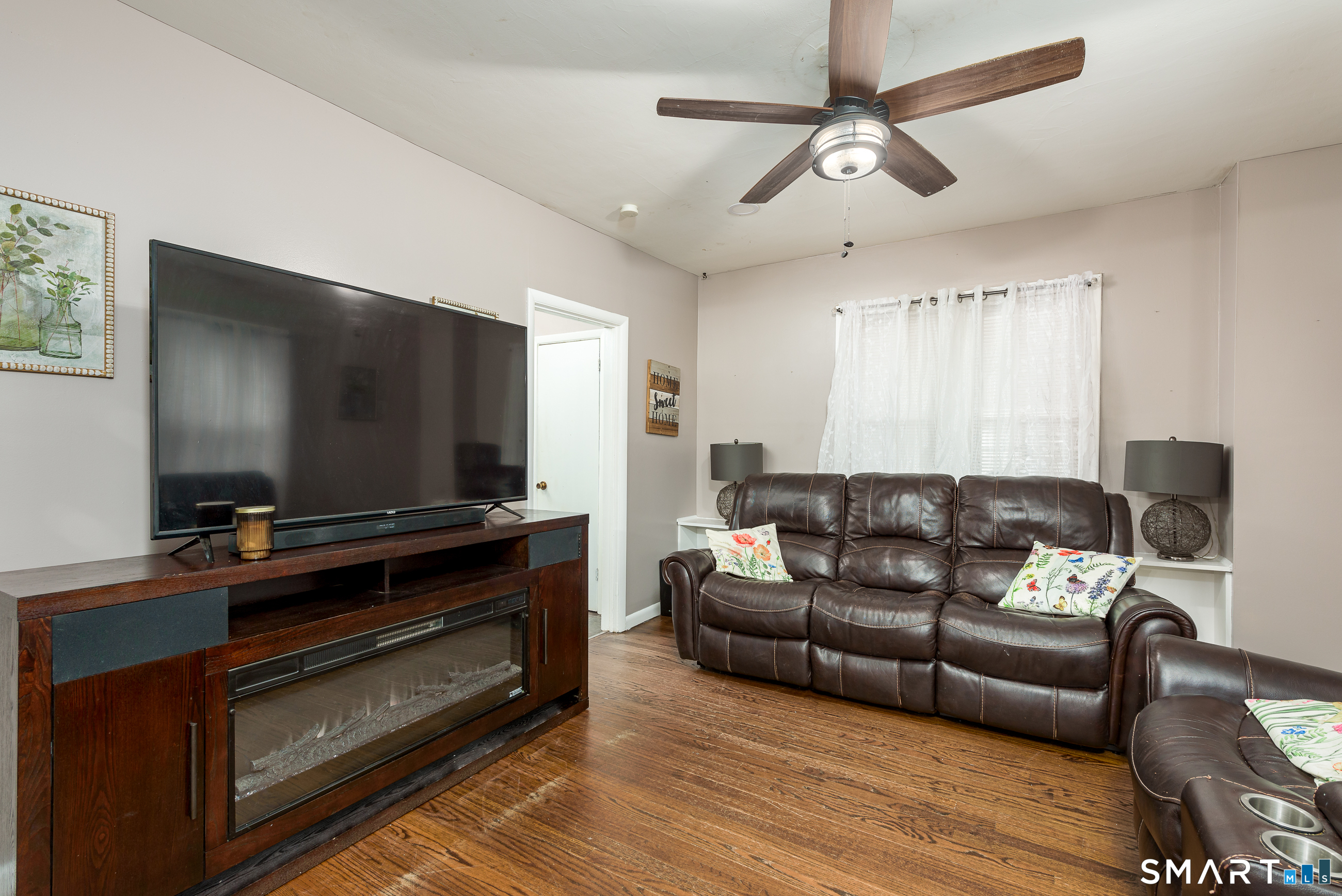 165 Oak Street Manchester CT 06040