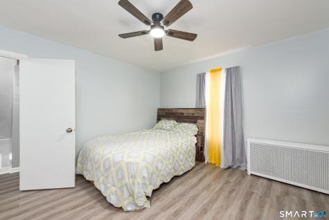 165 Oak Street Manchester CT 06040
