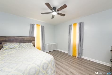 165 Oak Street Manchester CT 06040